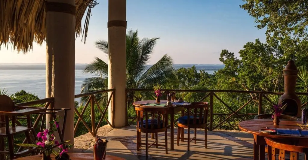 Guatemala, La Lancha, Restaurant, Latin America Tours