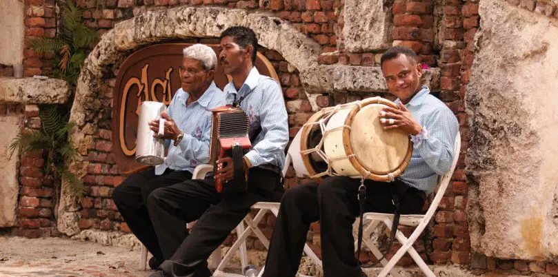 Dominikanische Republik, Musiker, Latin America Tours