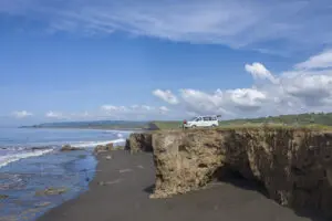 Costa Rica, Adobe Hyundai H1, Mietwagen, Strand, Latin America Tours