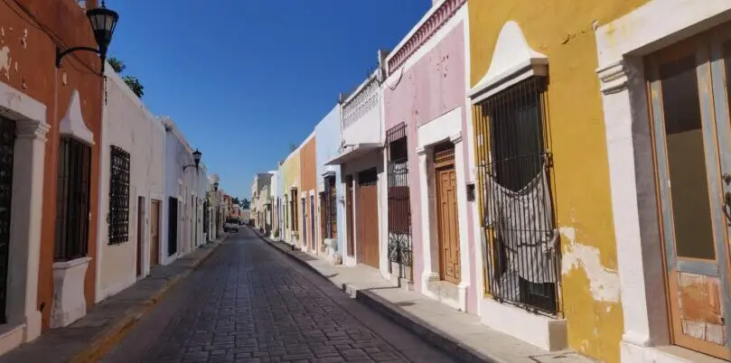 Mexiko, Campeche, Kolonialstadt, bunte Haeuser, Latin America Tours, Reisen