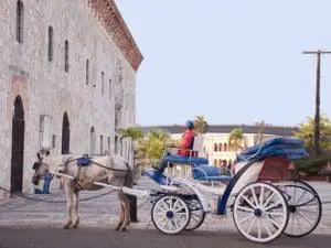 Dominikanische Republik, Santo Domingo, Pferdekutsche, DomRep Reise planen, Latin America Tours