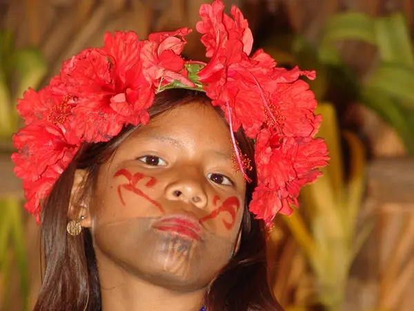Panama, Reise planen in 5 Schritten, Indianer Mädchen, Latin America Tours