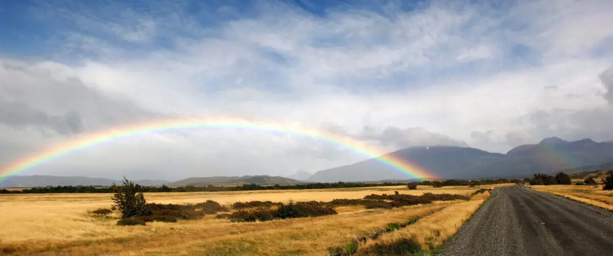 Chile, Regenbogen, Parque Nacional Torres del Paine, Magallanes, Patagonia, Latin America Tours