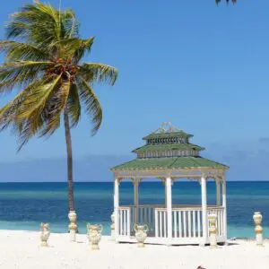 Kuba_Guardalavaca_Latin_America_Tours-300x300-1