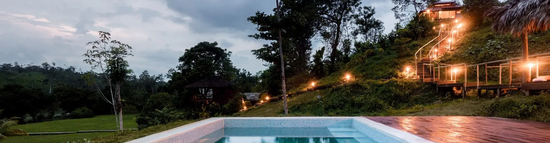 Nicaragua, Guacimo Lodge, Swimmingpool, Latin America Tours