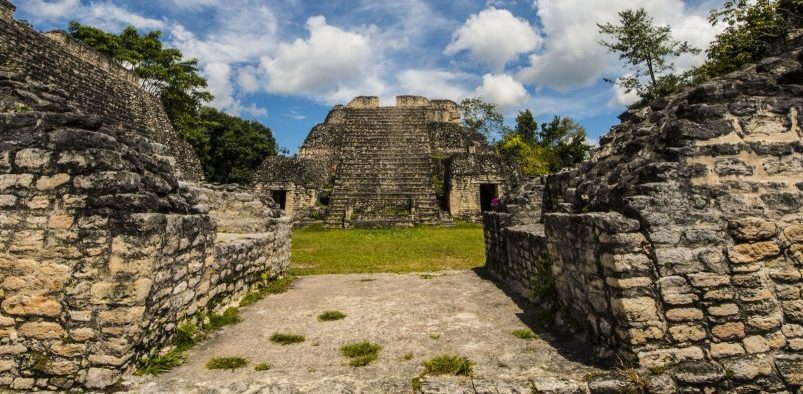 Belize, Caracol Maya Ruinen, Latin America Tours, Reisen