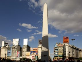 Argentinien, Buenos Aires, Obelisk, Latin America Tours