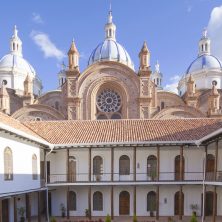 Ecuador, Cuenca, historische Gebäude, Innenhof, Latin America Tours, Reisen