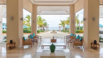 Kuba, Hotel Angsana Cayo Santa Maria, Blick vo Lobby aufs Meer, Latin America Tours