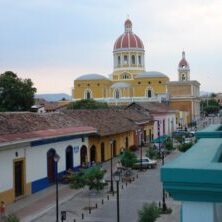 Nicaragua, Granada, Kathedrale und Altstadt, Latin America Tours, Reisen