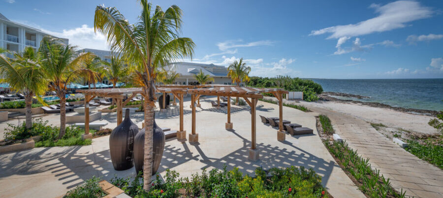 Kuba, Angsana Hotel, Cayo Santa Maria, Hotelbereich mit Strand
