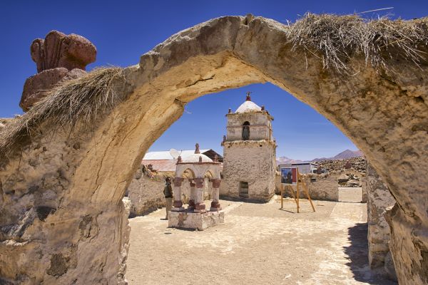 Chile, Putre, alte Kirche, Latin America Tours, Reisen