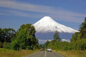 Chile, Osorno schneebedeckter Vulkan, Roadtrip, Reisen, Latin America Tours