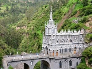 Kolumbien, Reise planen in 5 Schritten, Santuario de Las Lajas, Latin America Tours
