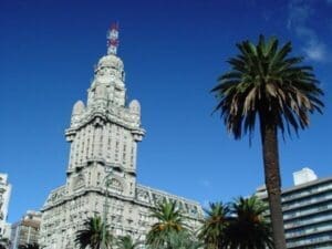 Uruguay, Montevideo Palacio Salvo, Latin America Tours, Reisen