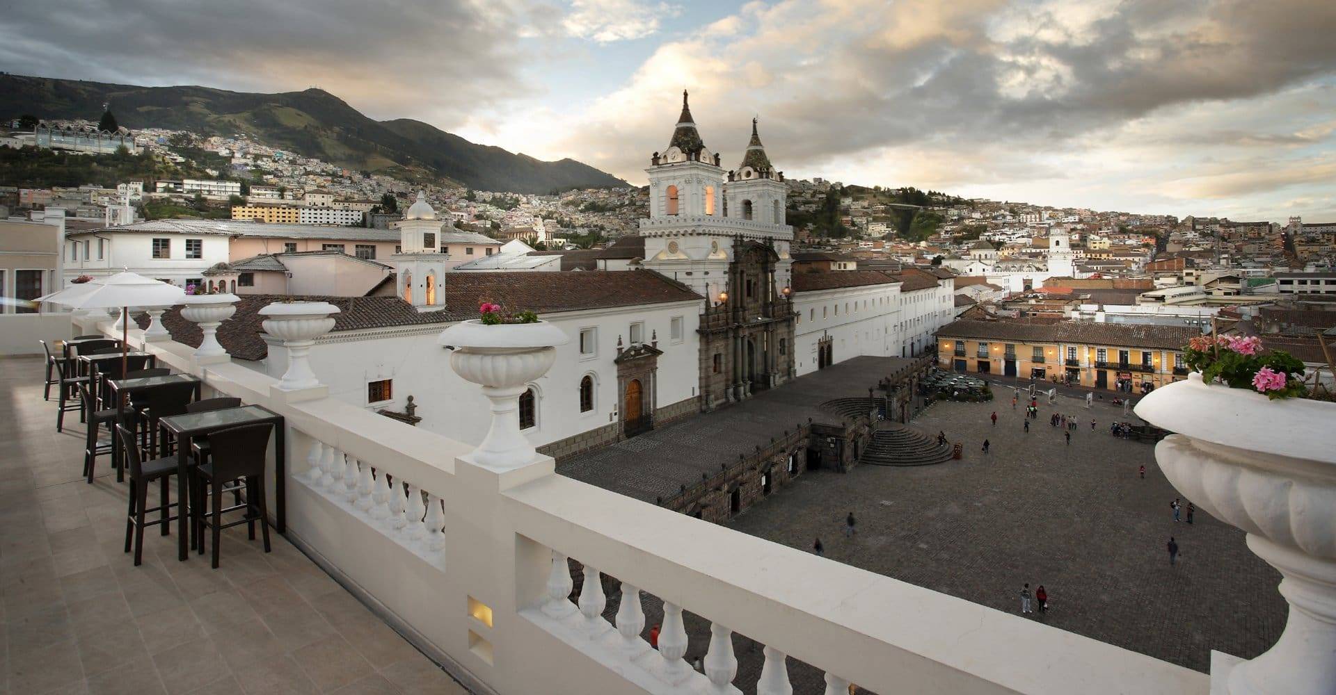 Ecuador, Casa Gangotena, Ausblick von Terrasse, Latin America Tours